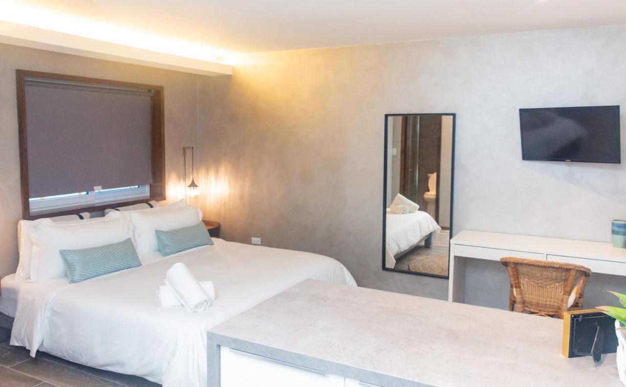 Tradewinds Apartments סימפסון ביי מראה חיצוני תמונה