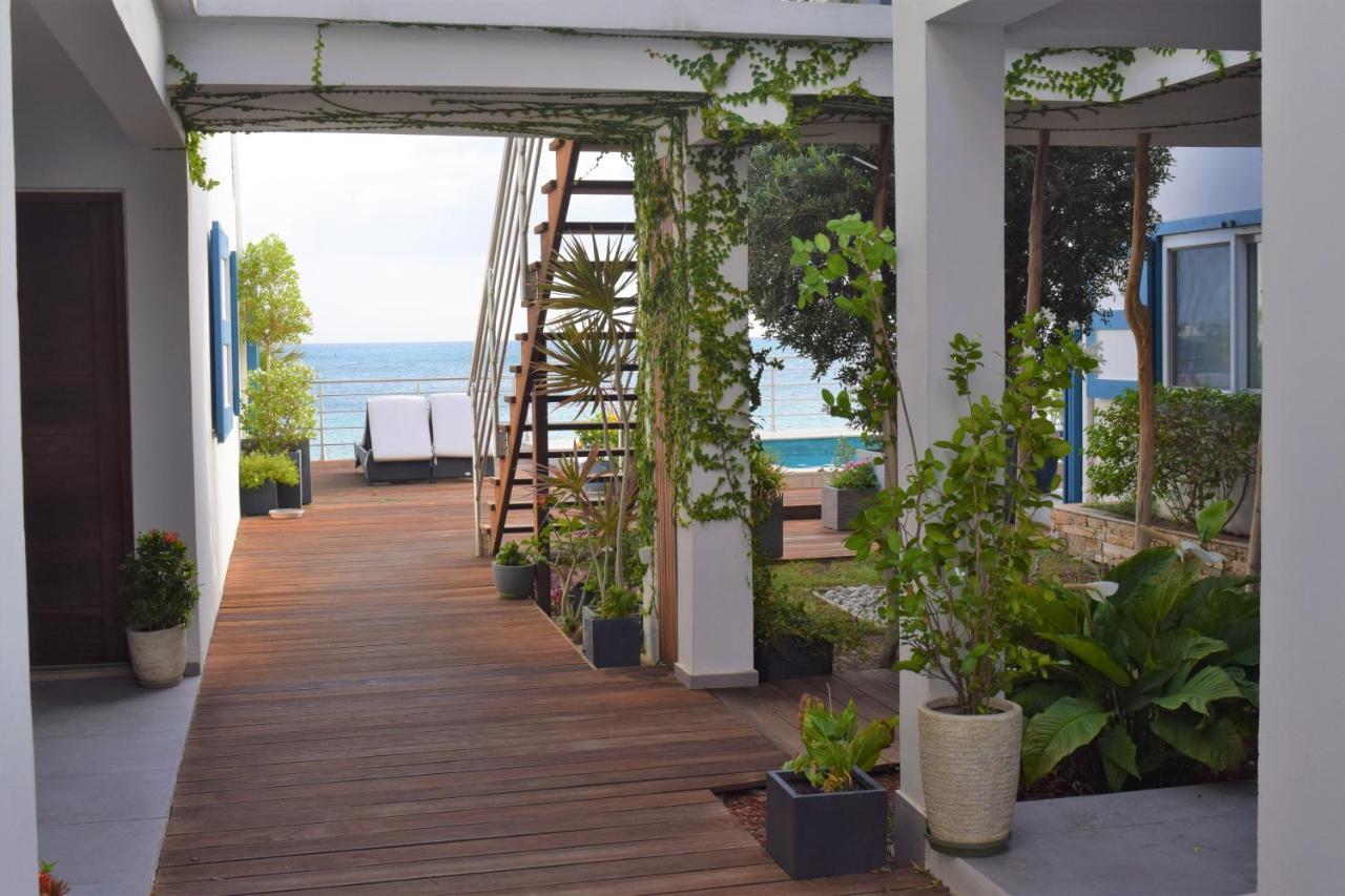 Tradewinds Apartments סימפסון ביי מראה חיצוני תמונה
