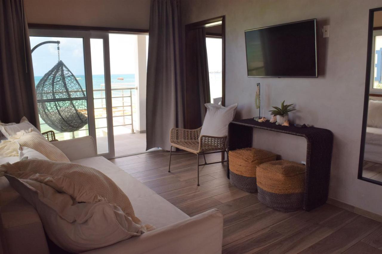 Tradewinds Apartments סימפסון ביי מראה חיצוני תמונה