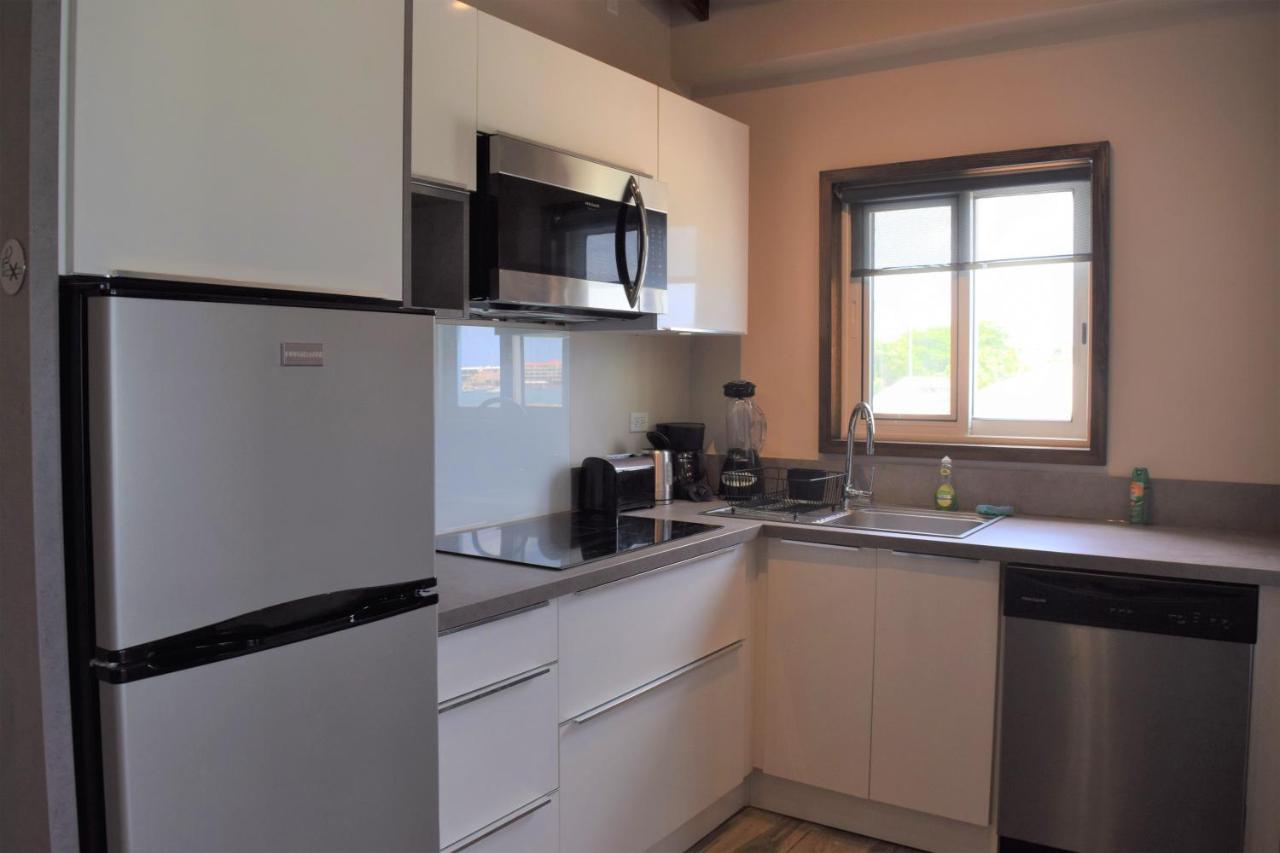 Tradewinds Apartments סימפסון ביי מראה חיצוני תמונה