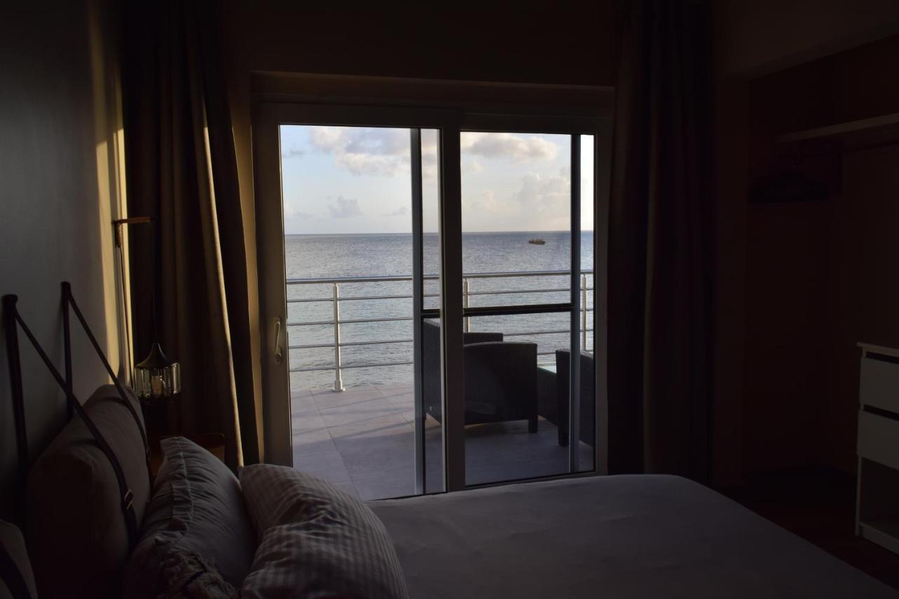 Tradewinds Apartments סימפסון ביי מראה חיצוני תמונה